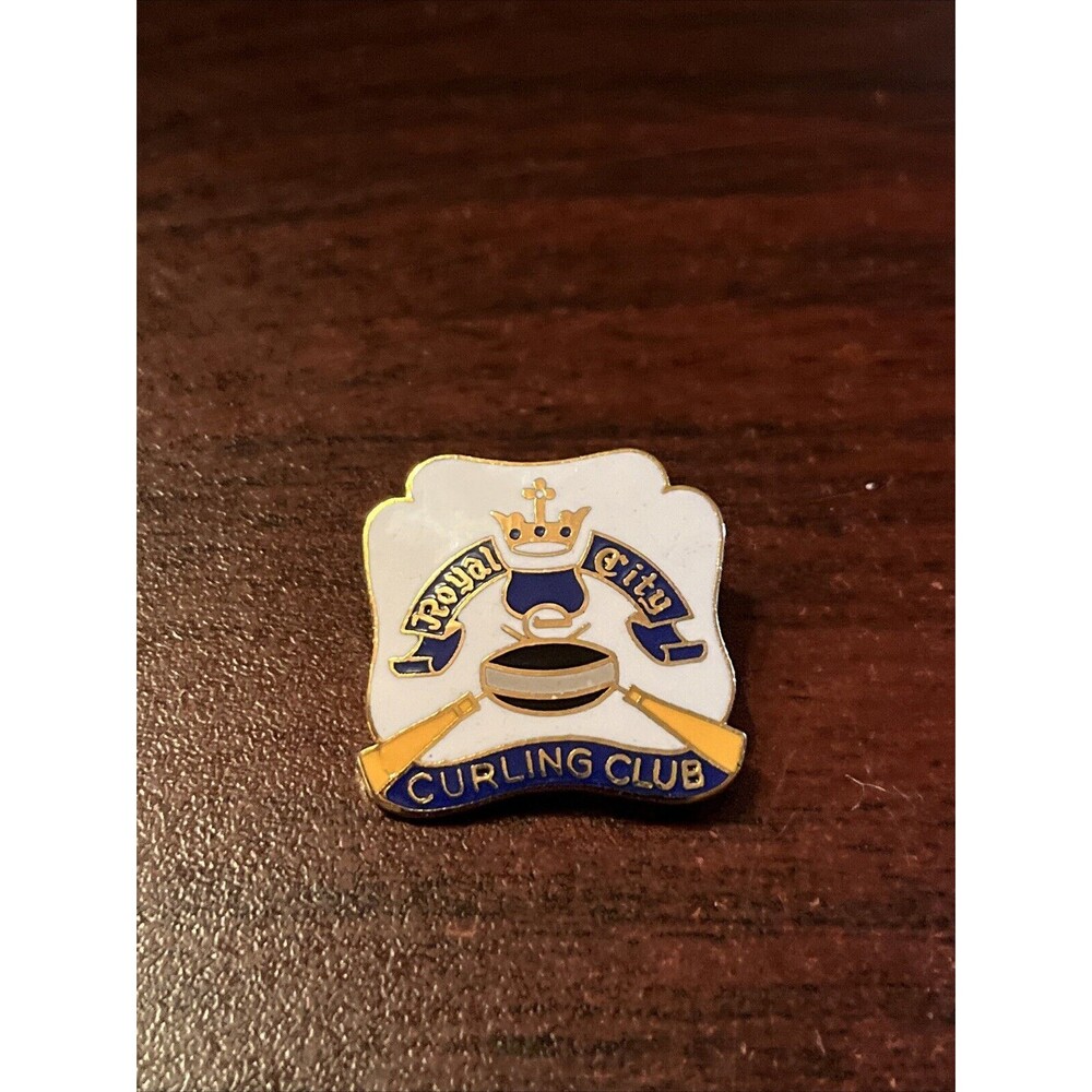 Royal City Curling Club British Columbia Canada Lapel Hat‎ Pin